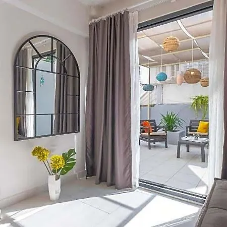 *ezgi's With Private Garden In מרמריס